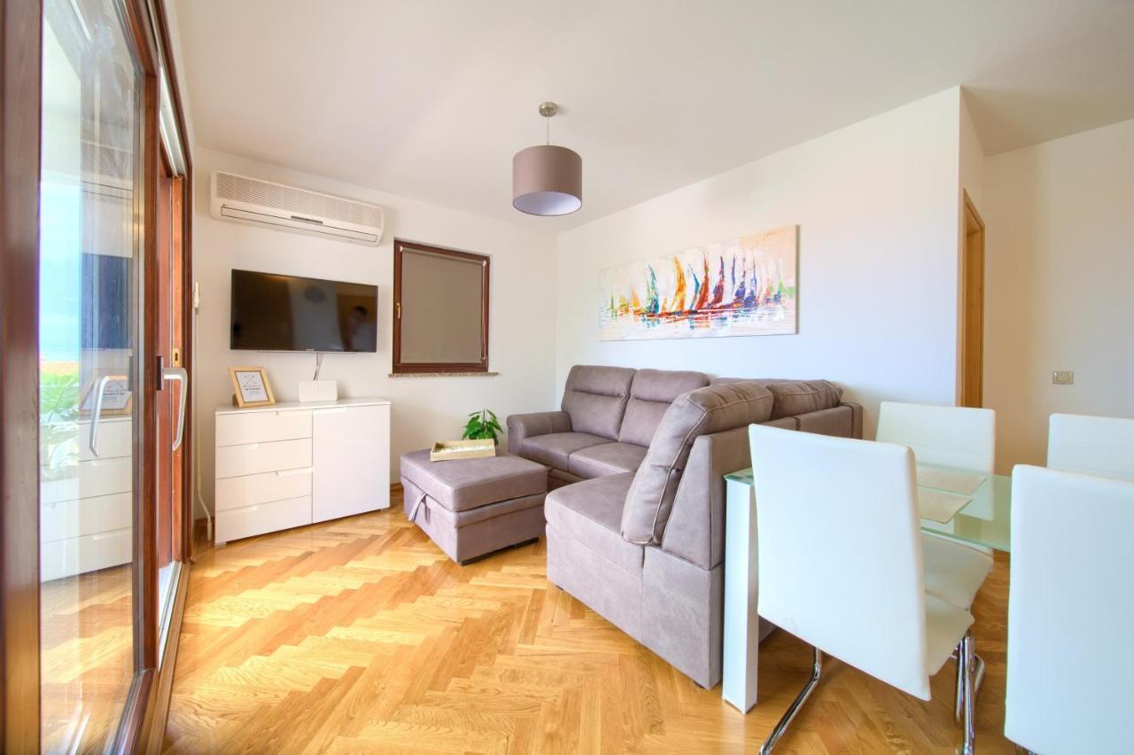 Apartment Jadran Malinska Extérieur photo