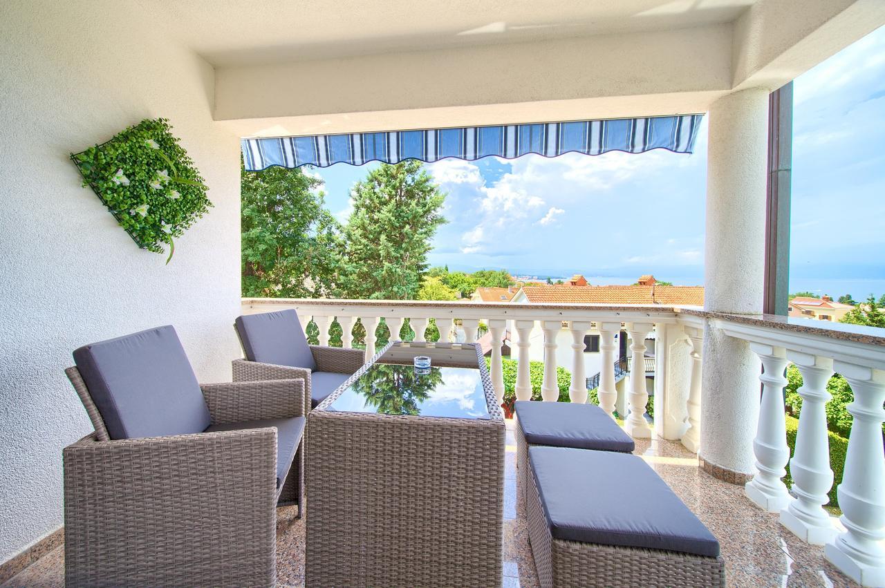Apartment Jadran Malinska Extérieur photo